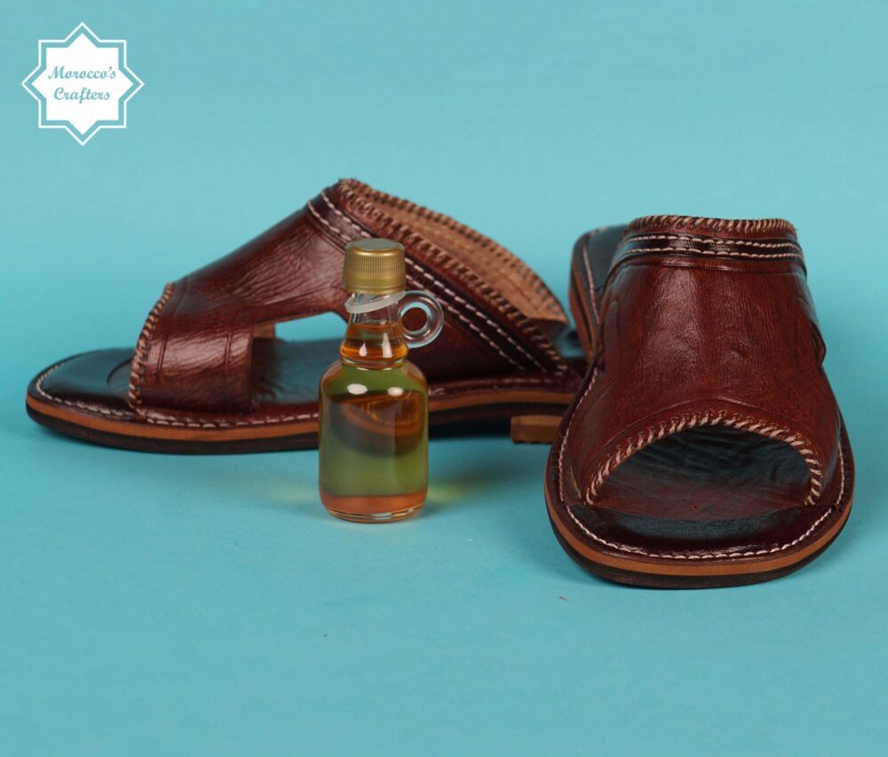 Men's handmade Moroccan brown leather sandal with intricate craftsmanship and authentic design