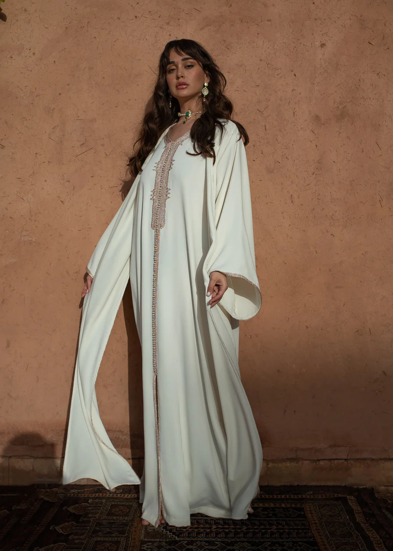 Golden Elegance 2-Piece Kaftan Set with Signature Sfeefa