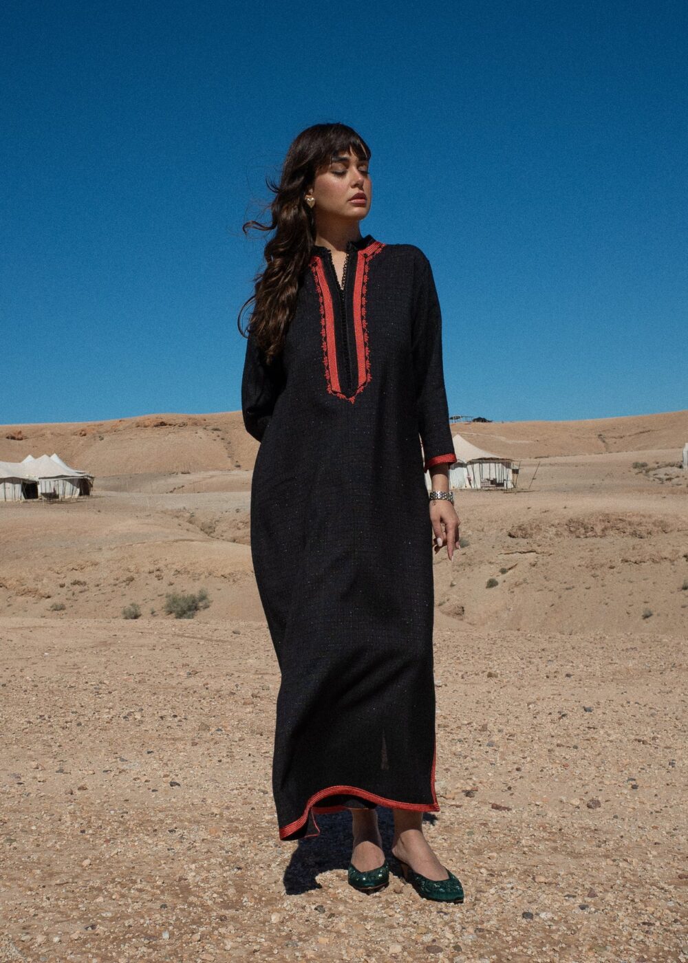 Hand-Embroidered Kaftan with Golden Sfifa