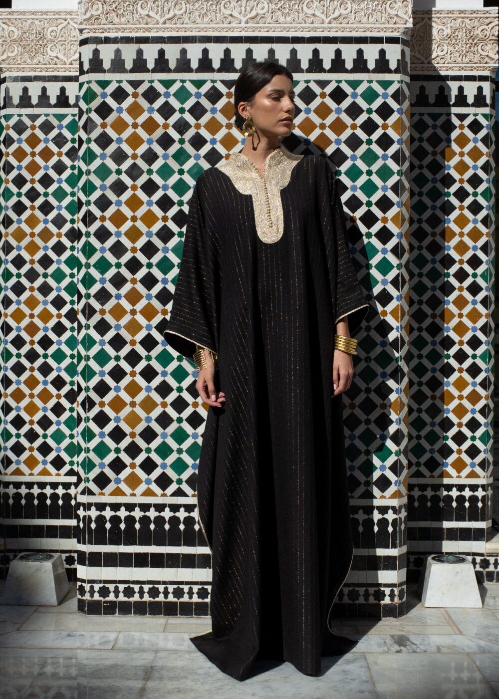 Handcrafted Moroccan Kaftan – Oversized Striped Crêpe with Sfeefa Work