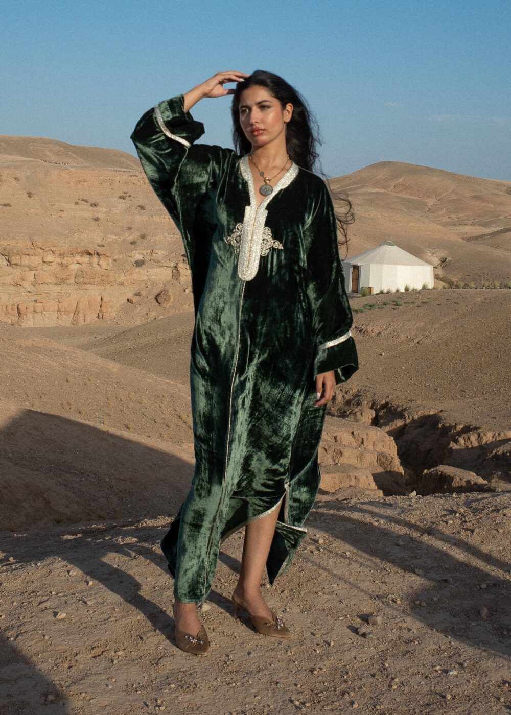 Luxurious Handmade Moroccan Kaftan - Elevate Your Elegance