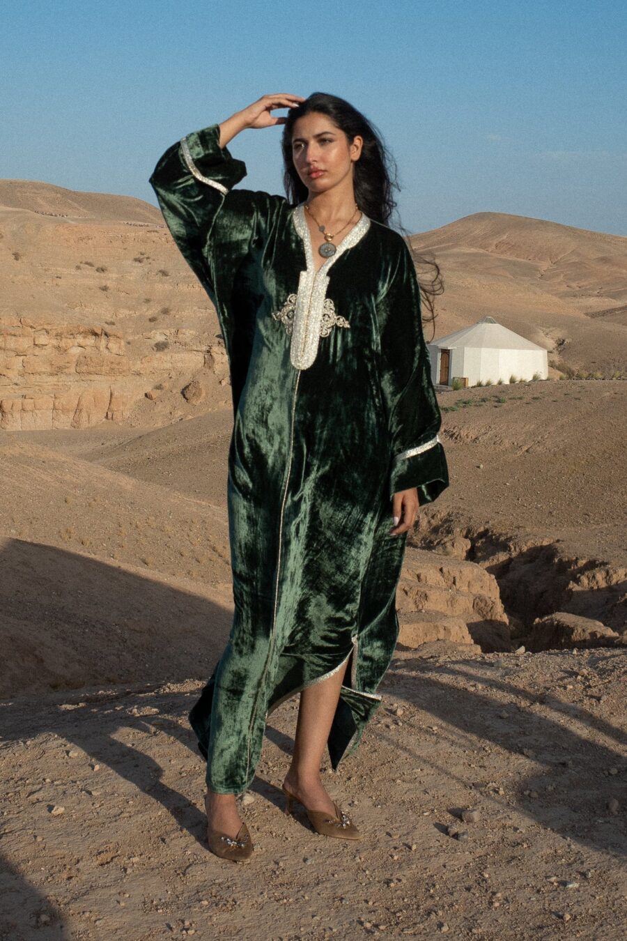 Luxurious Handmade Moroccan Kaftan - Elevate Your Elegance